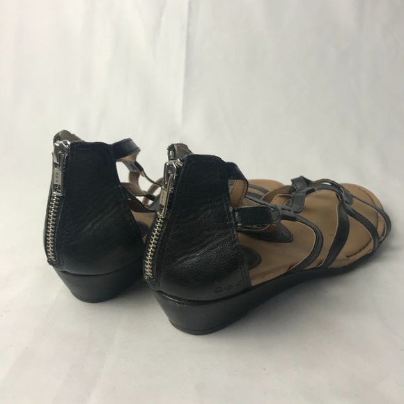 B.O.C. Black Sandals - Picture 4 of 4